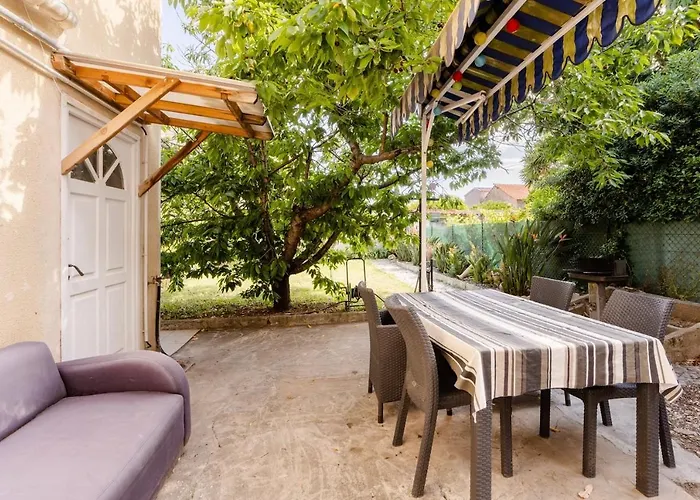 - 5min Des Plages - Parking Gratuit - Climatisation Apartment