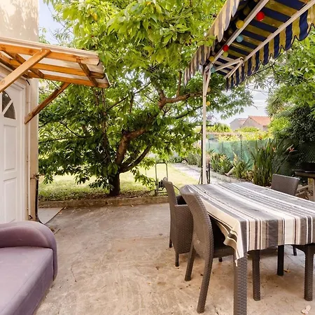 - 5min Des Plages - Parking Gratuit - Climatisation شقة